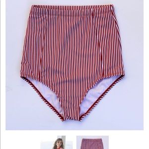 NWT Coral Reef At The Beach Bottoms